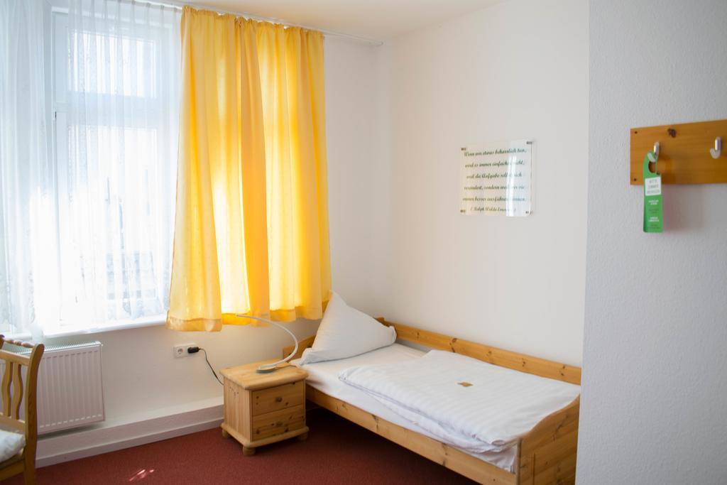 Hotel Deutsches Haus ノルトハイム エクステリア 写真