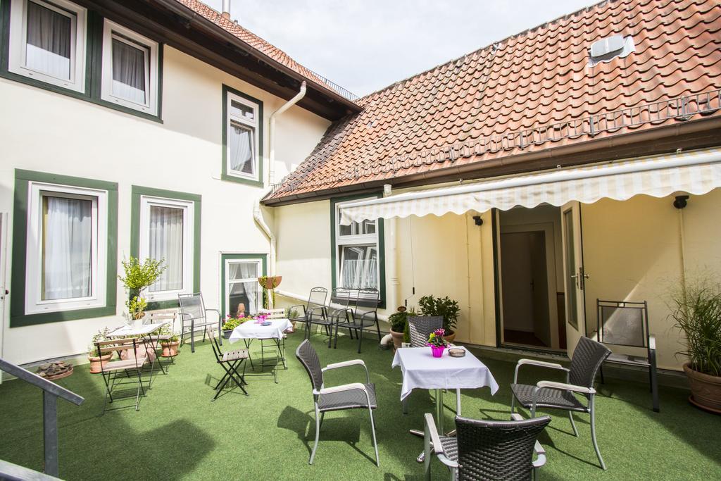 Hotel Deutsches Haus ノルトハイム エクステリア 写真